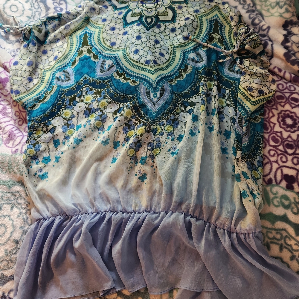 Bundle Of Two 2x's Blouses / Tang Tops - image 4